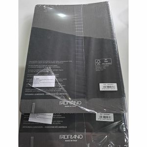 Oštećeni notes Fabriano Ecoqua plus skrivena spirala A4 90g 70L crte antracite 19042901 FAB_KOM