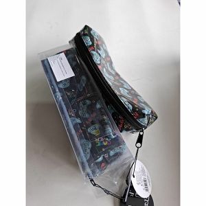 Oštećena pernica iTotal prazna višenamjenska pvc Let's play XL1656C