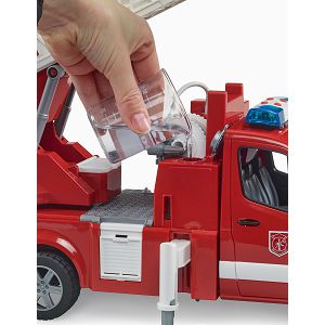bruder-vatrogasno-vozilo-mercedes-benz-s-ljestvama-i-vodenom-24543-54700-ap_7.jpg