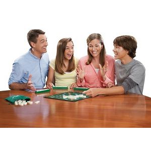 igra-scrabble-mattel-261030-60158-or_3.jpg