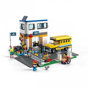 lego-kocke-city-dan-u-skoli-60329-6god-94422-ap_2.jpg