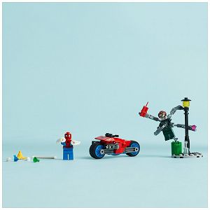 lego-kocke-super-heroes-urka-na-motociklimaspider-man-protiv-99979-45667-ap_334997.jpg