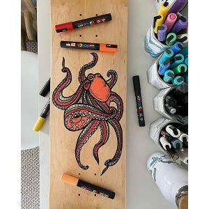 marker-uni-posca-pc-5m-41-za-hobby-i-artcrnibijelizlatnisreb-93319-et_4.jpg