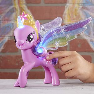 my-little-pony-rainbow-wings-twilight-sparkle-hasbro-553839-85200-awt_2.jpg