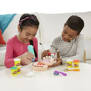 play-doh-zubar-busi-i-puni-5-plastelina--78809-awt_4.jpg