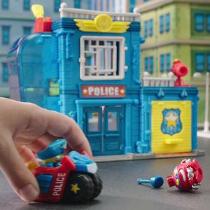 superzings-set-za-igru-policija-007341-1781-59699-or_1.jpg