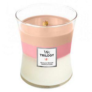 Svijeća mirisna WoodWick Trilogy Medium Blooming Orchard (gori 100 sati)