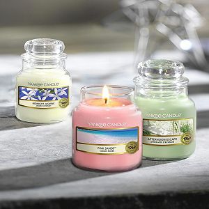 svijeca-mirisna-yankee-candle-classic-medium-afternoon-escap-75796-lb_3.jpg