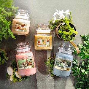 svijeca-mirisna-yankee-candle-classic-small-water-garden-165-75804-lb_2.jpg