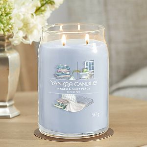 svijeca-mirisna-yankee-candle-signature-large-a-calm-quiet-p-66761-54803-lb_4.jpg