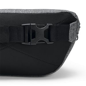 torbica-pojasna-under-armour-waist-bag-graphiteblack-1330979-81560-ec_4.jpg