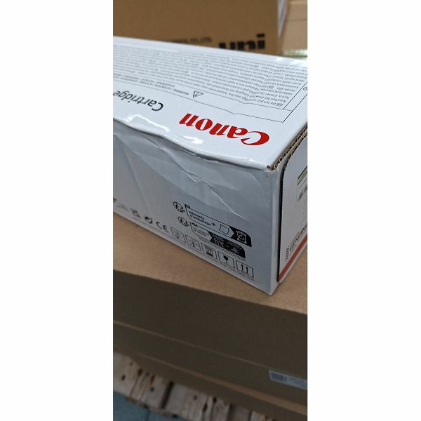 Oštećeni (ambalaža) Toner Canon CRG-718bk black #2662B002