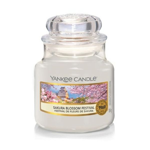 svijeca-mirisna-yankee-candle-classic-small-sakura-blossom-f-93381-lb_2.jpg